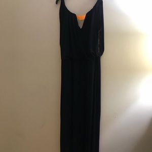 Vince Camuto maxi dress with slit